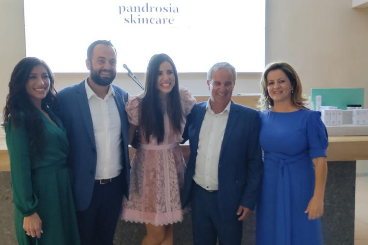 ΤΟ ΒΗΜΑ ΤΗΣ ΚΩ - Η “PANDROSIA” ΠΑΡΟΥΣΙΑΣΕ ΤΗ ΝΕΑ ΣΕΙΡΑ ΚΑΛΛΥΝΤΙΚΩΝ ΠΡΟΪΟΝΤΩΝ ΤΗΣ